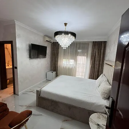 Sea Breeze Mamaia Nord Guest house